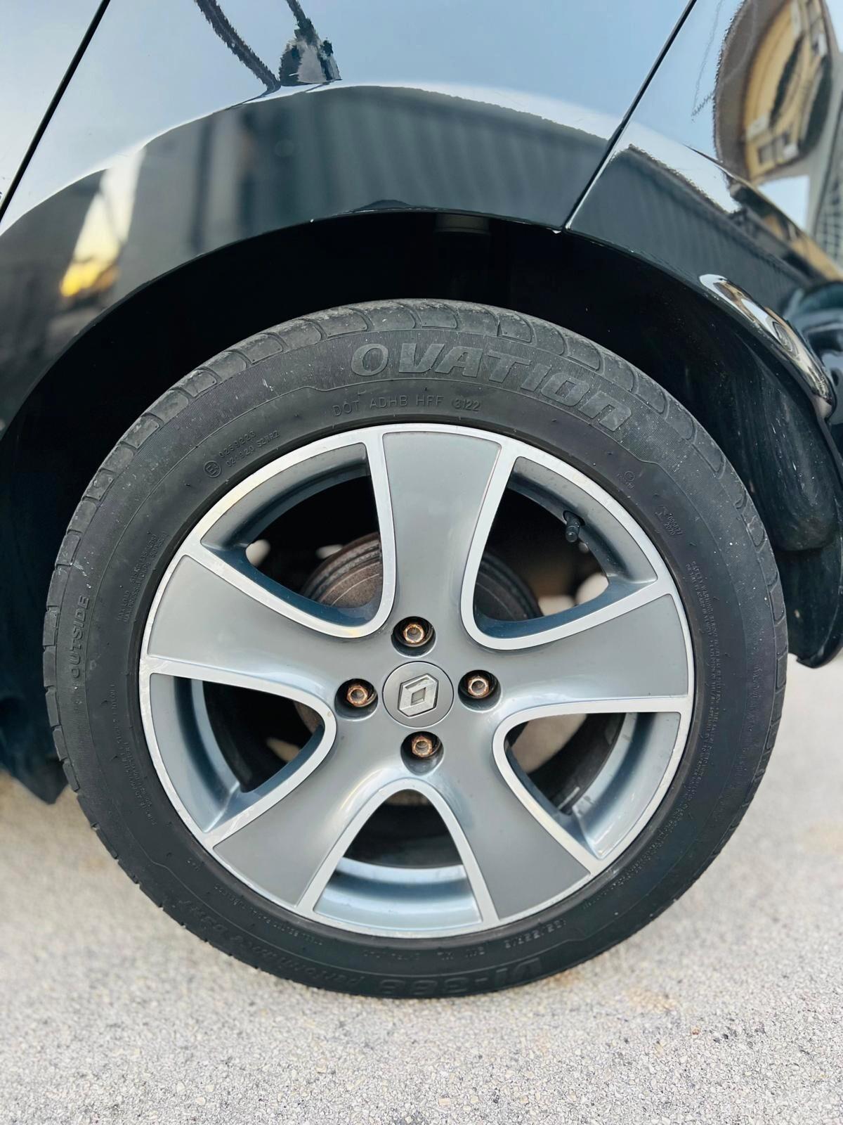 RENAULT CLIO 1.5 DIESEL 75CV ANCHE NEOPATENTATI