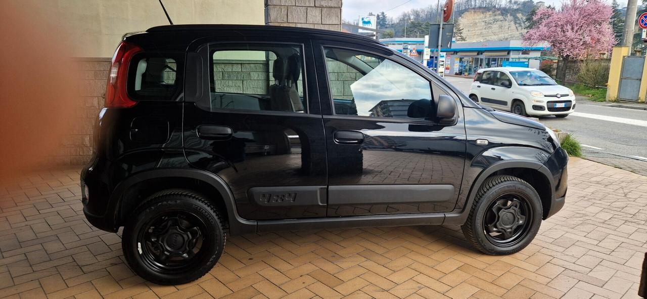 Fiat Panda 0.9 TwinAir Turbo 4x4 Wild 32.000 Km.