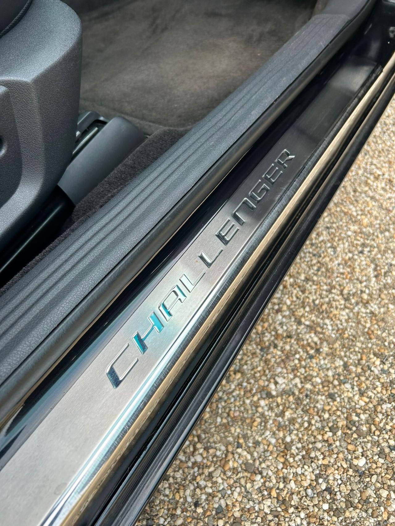 Dodge Challenger SRT-8 2009