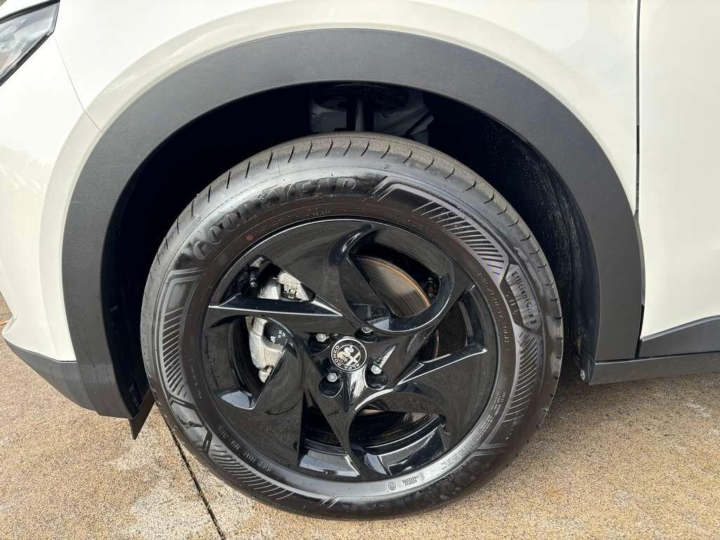 Alfa Romeo Junior 1.2 136 CV Hybrid 2026 KM 0 IVA ESPOSTA Tua a solo 269 Euro al mese