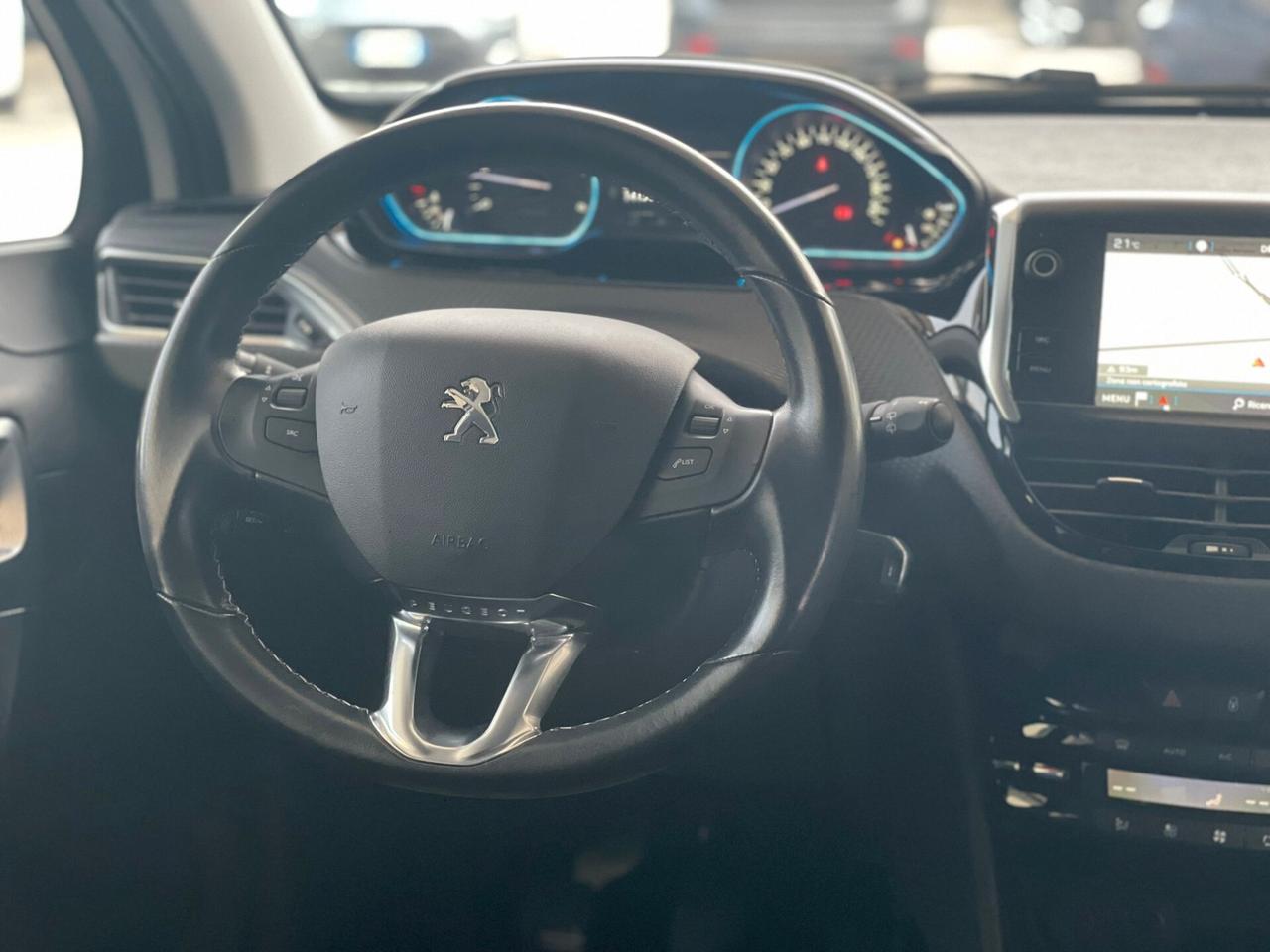 Peugeot 2008 BlueHDi 120 S&S Allure