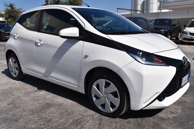TOYOTA Aygo 1.0 VVT-i 69 CV 5 porte x-cool TSS