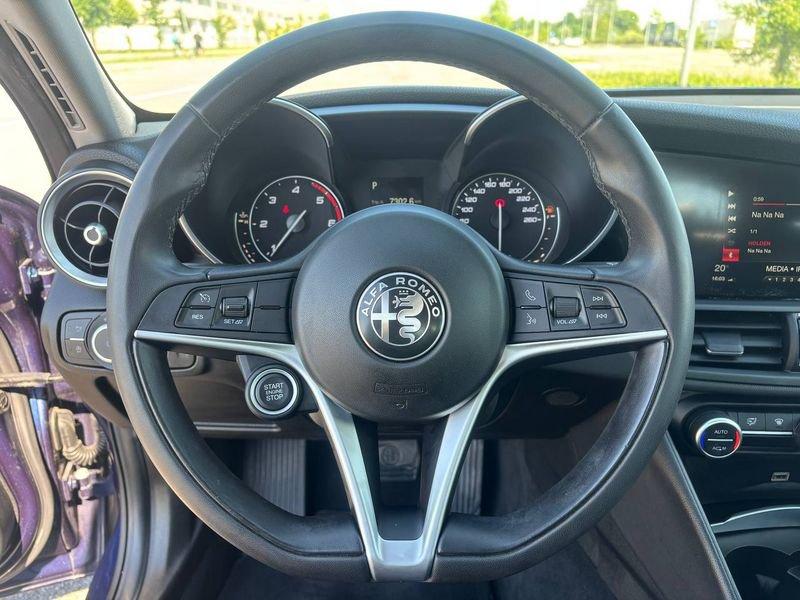 Alfa Romeo Giulia 2.2 Diesel 150CV