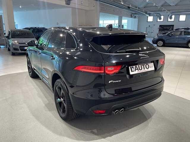 Jaguar F-PACE 2.0 D 180 CV AWD aut. R-Sport