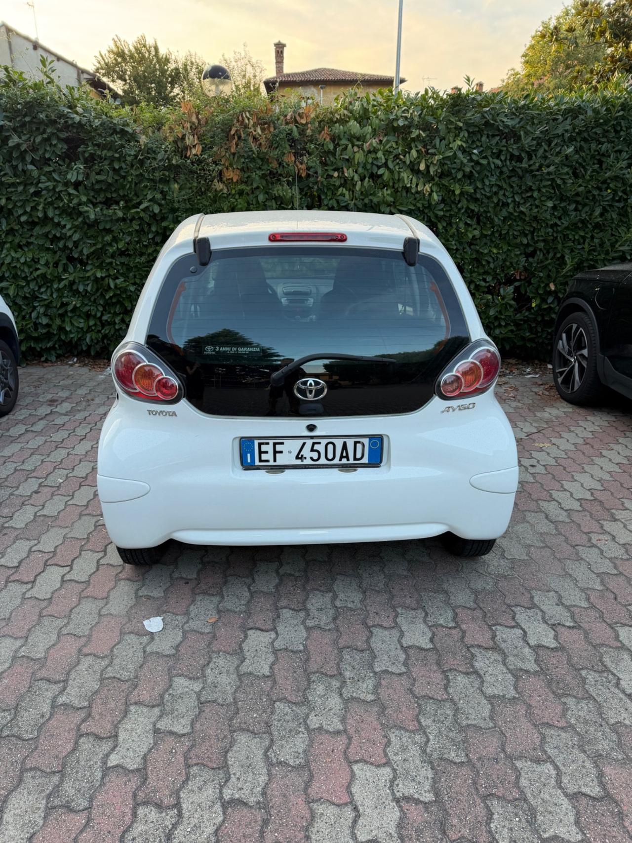 Toyota Aygo 1.0 12V VVT-i 5 porte Sol Connect