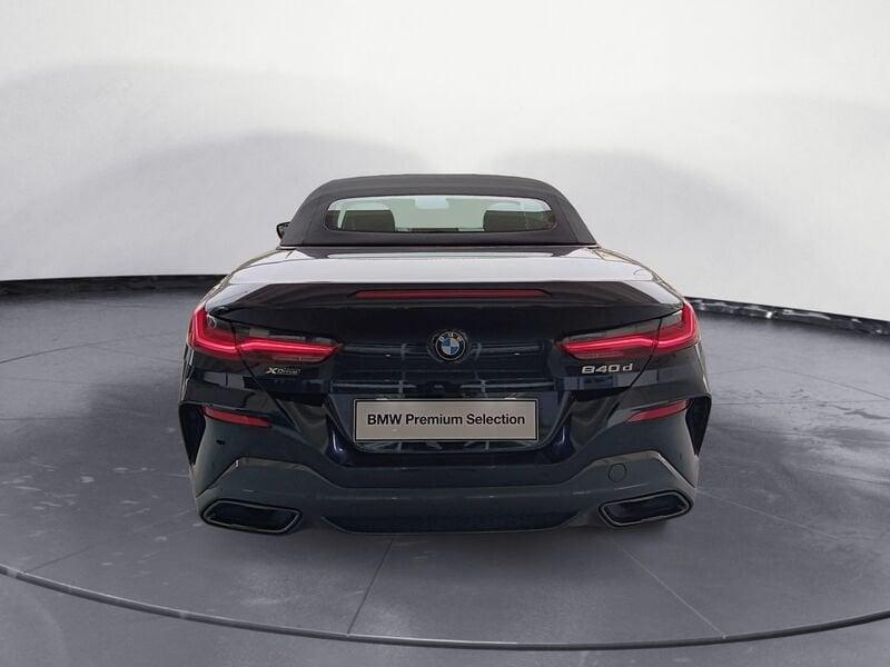 BMW Serie 8 840d Cabrio mhev 48V xdrive auto