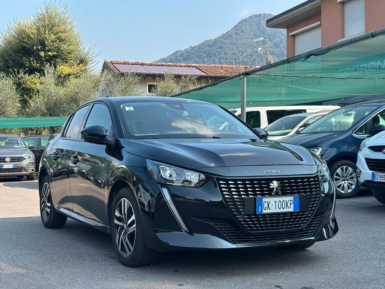 Peugeot 208 PureTech 100 Stop&Start 5 porte Allure