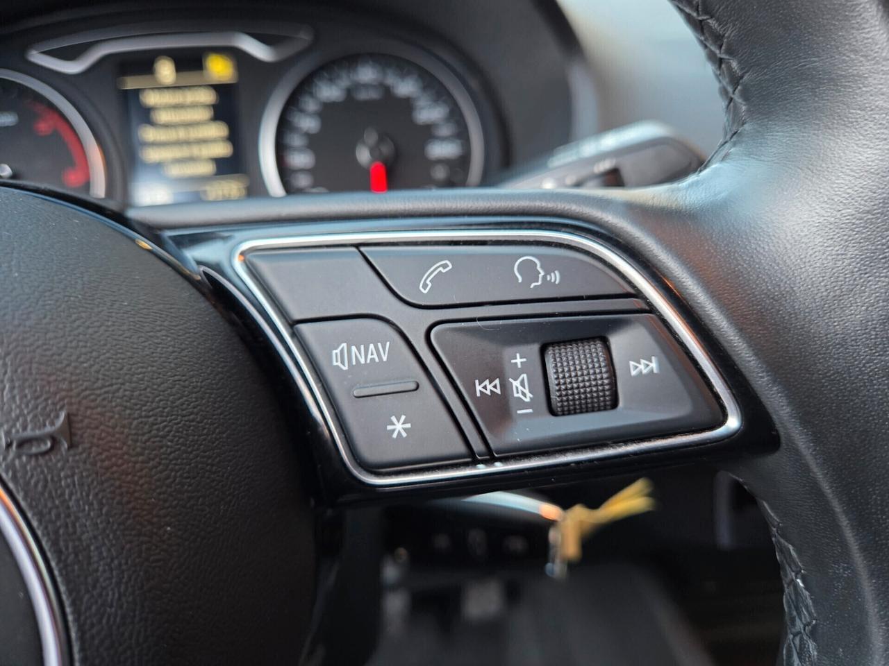 Audi Q2 2.0 TDI 116 CV S tronic Business 30