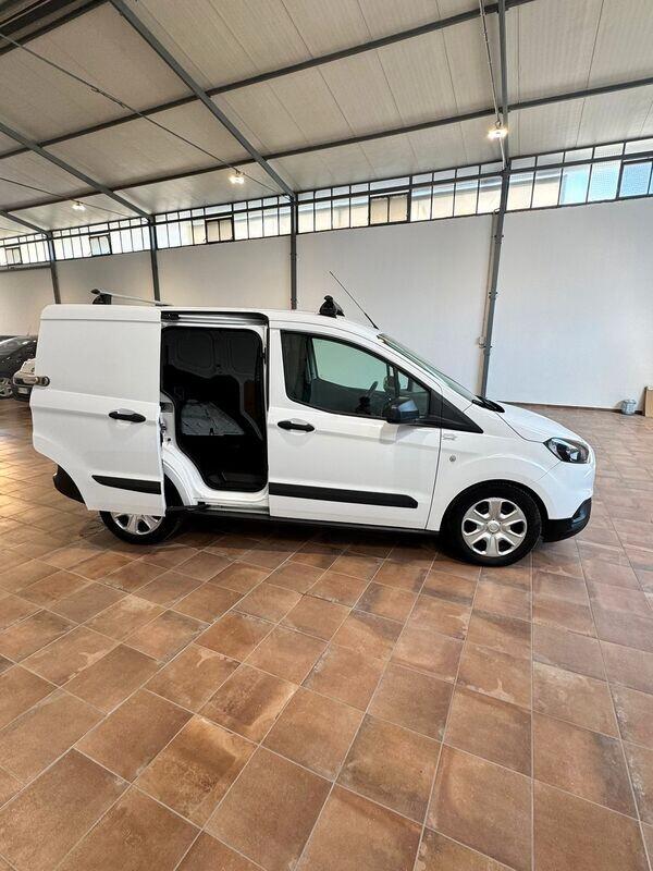 FORD TRANSIT COURIER 1.5tdci 75cv FURGONE