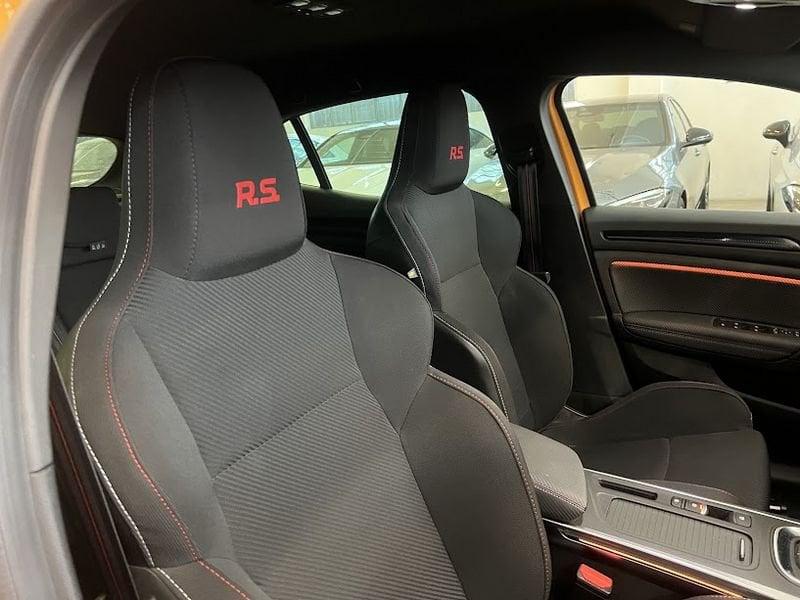 Renault Mégane RS 1.8 TCE 300 RS EDC