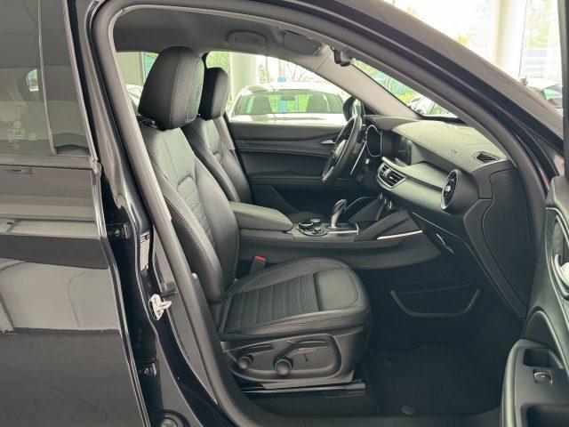 ALFA ROMEO Stelvio 2.0 Turbo 200 CV AT8 Q4 Super