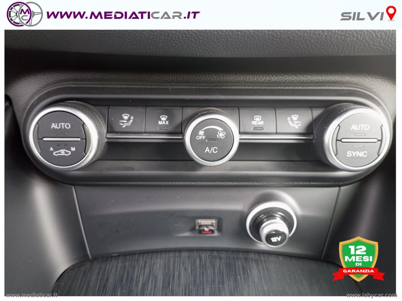 ALFA ROMEO Stelvio 2.2 T.diesel 190 CV AT8 Q4 Exec. +SET GOMME ESTIVE