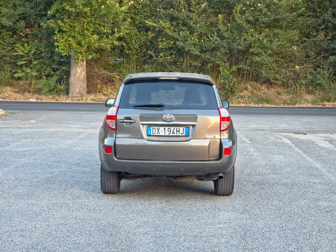 Toyota RAV 4 RAV4 Crossover 2.2 D-Cat A/T 150 CV Luxury E5 Automatica 2009