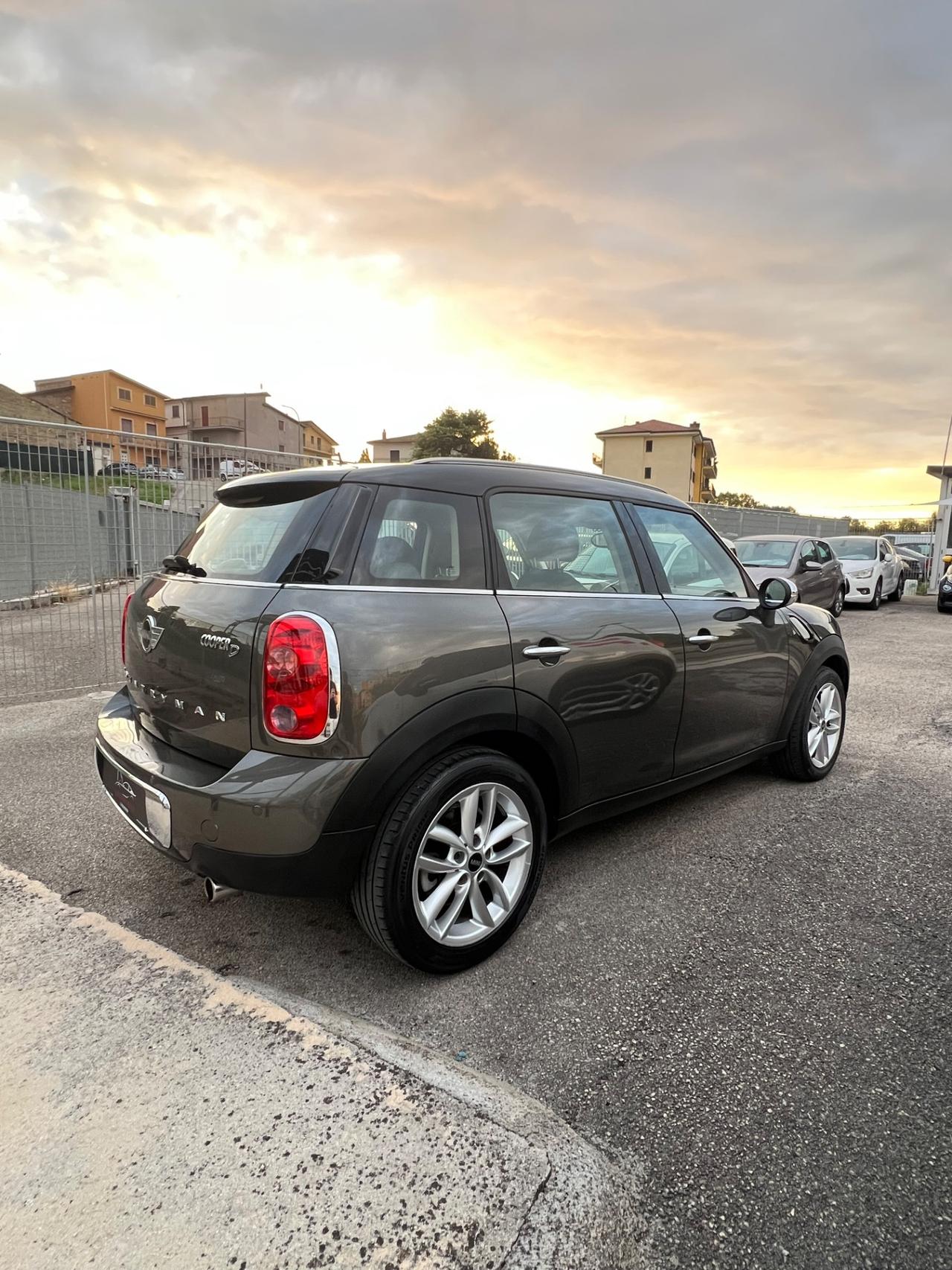 Mini Cooper Countryman 2.0 D Business Automatica