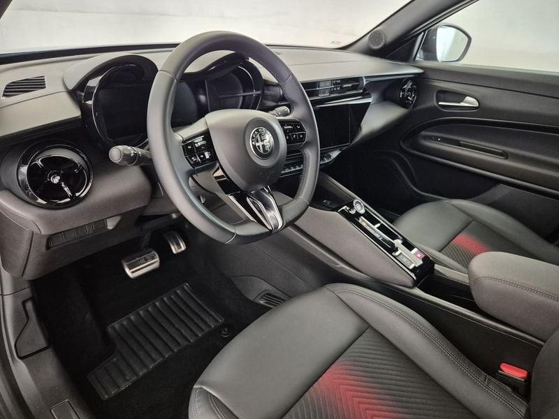 Alfa Romeo Junior 1.2 ibrida Speciale 145cv edct6