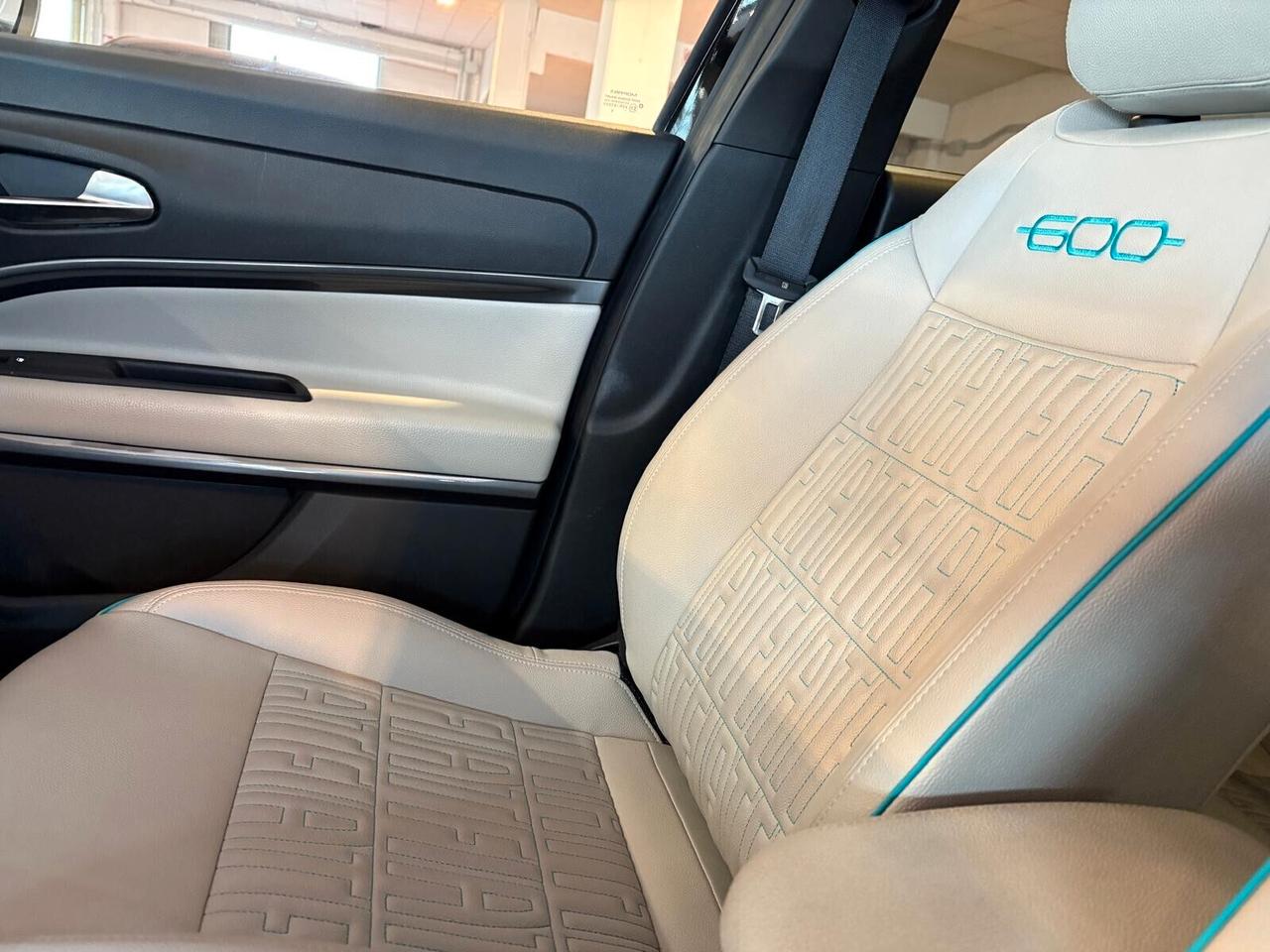 Fiat 600 LA PRIMA Hybrid 110 CV DCT MHEV SPOTICAR