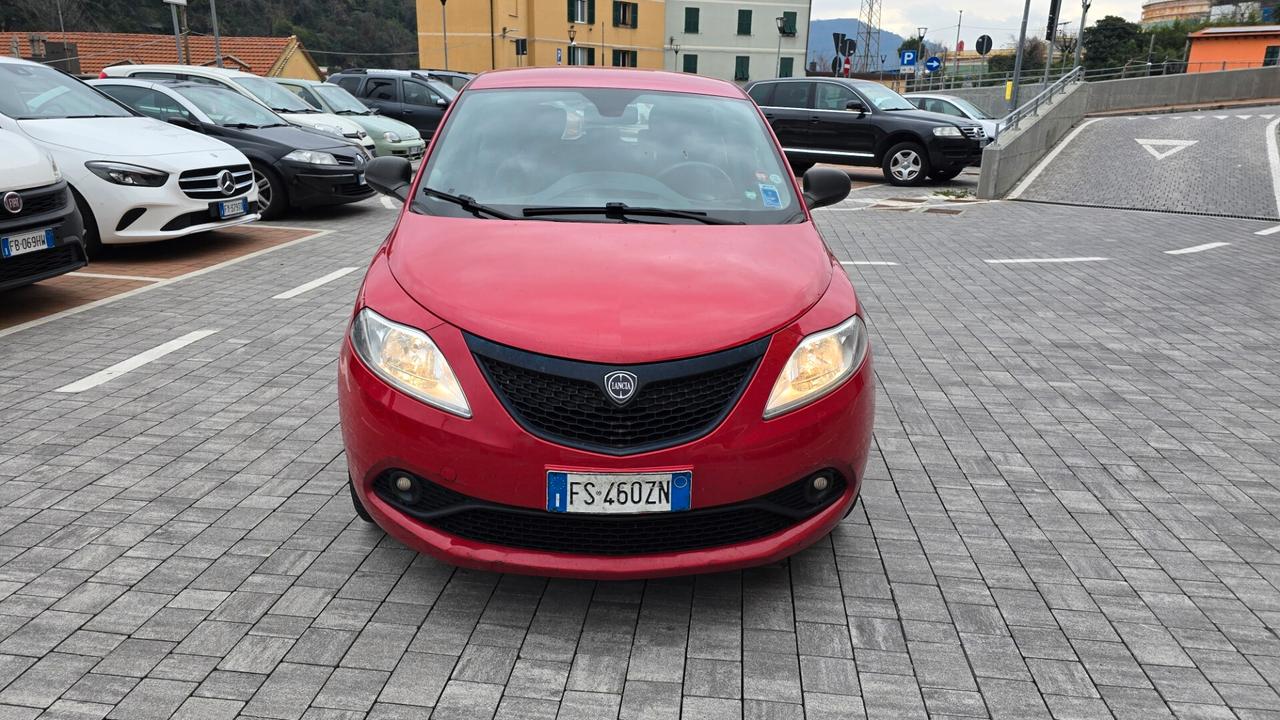 Lancia Ypsilon 1.2 69 CV 5 porte GPL Ecochic Gold