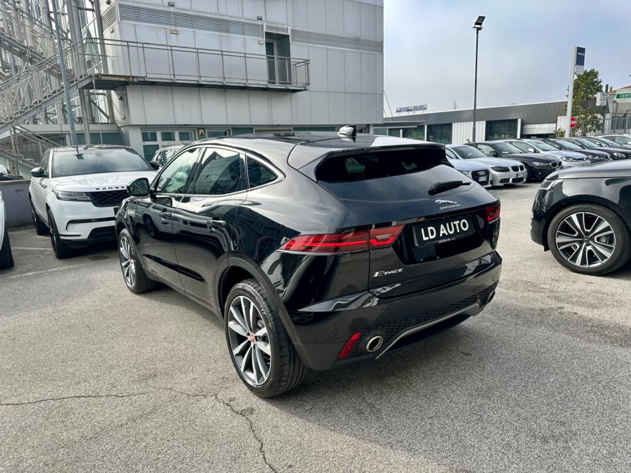 Jaguar E-Pace 2.0D 180 CV AWD R-Dynamic