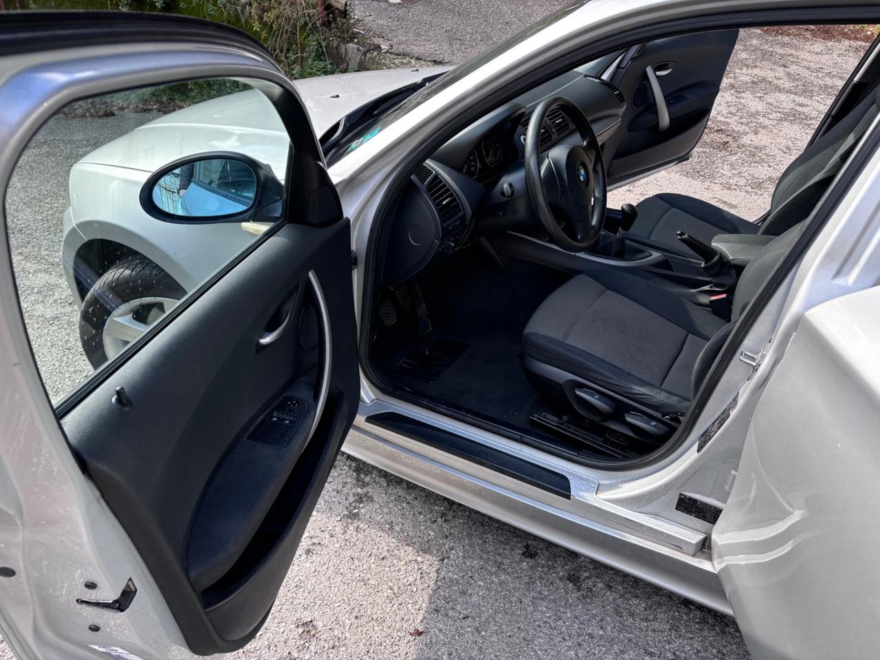 Bmw 116 116i cat 5 porte Futura