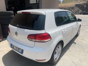 Volkswagen Golf 1.6 TDI DPF 5p. Sport Edition