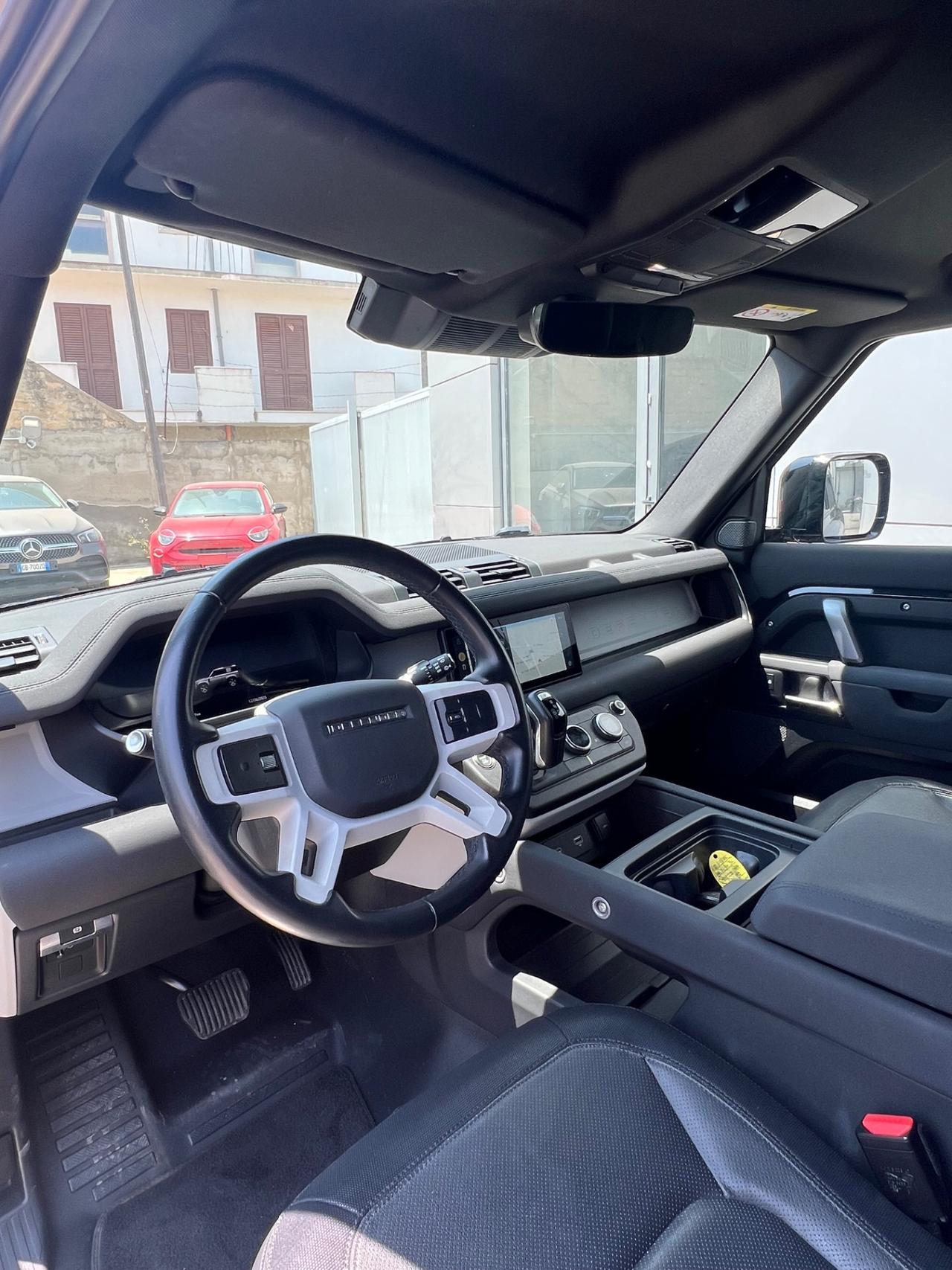 Land Rover Defender 90 3.0d i6 mhev X-Dynamic SE awd 200cv auto