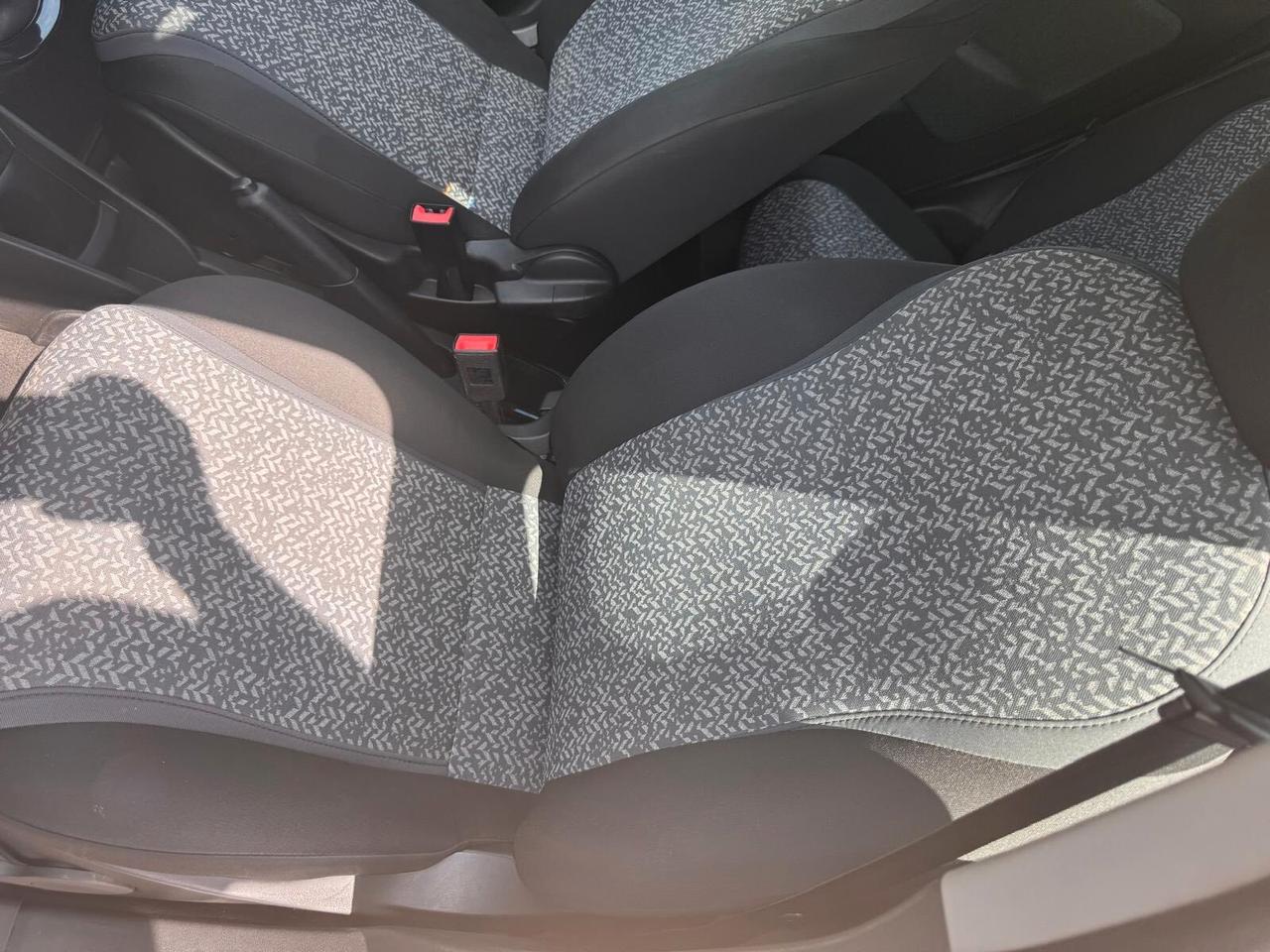 Lancia Ypsilon 1.0 FireFly 5 porte S&S Hybrid Silver Plus