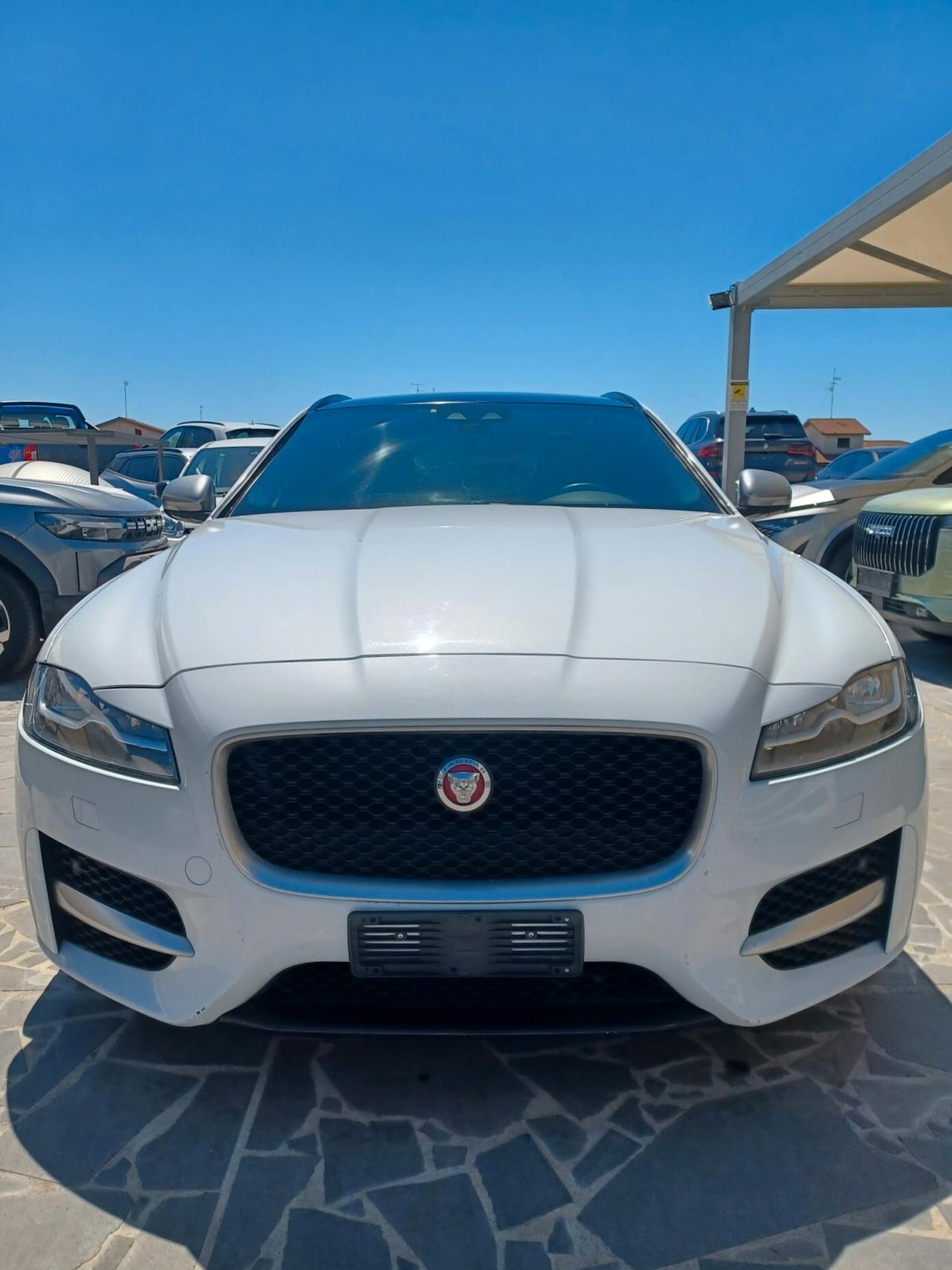 Jaguar XF Sportbrake 2.0 D 180 CV AWD aut. R-Sport