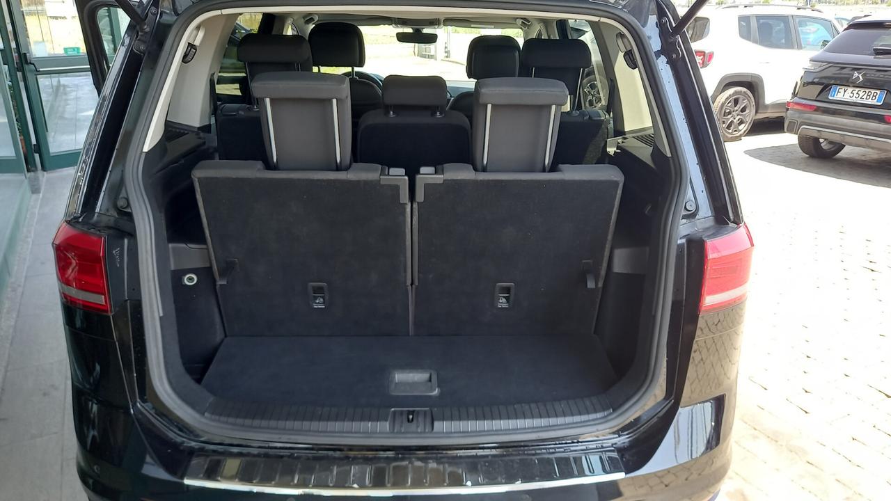 Volkswagen Touran 1.6 TDI 115 CV SCR DSG Highline BlueMotion Tech.