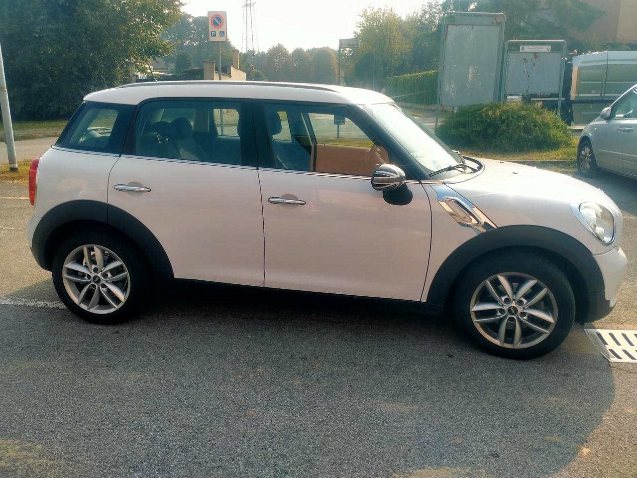 Mini Cooper Countryman 2.0 D Automatica