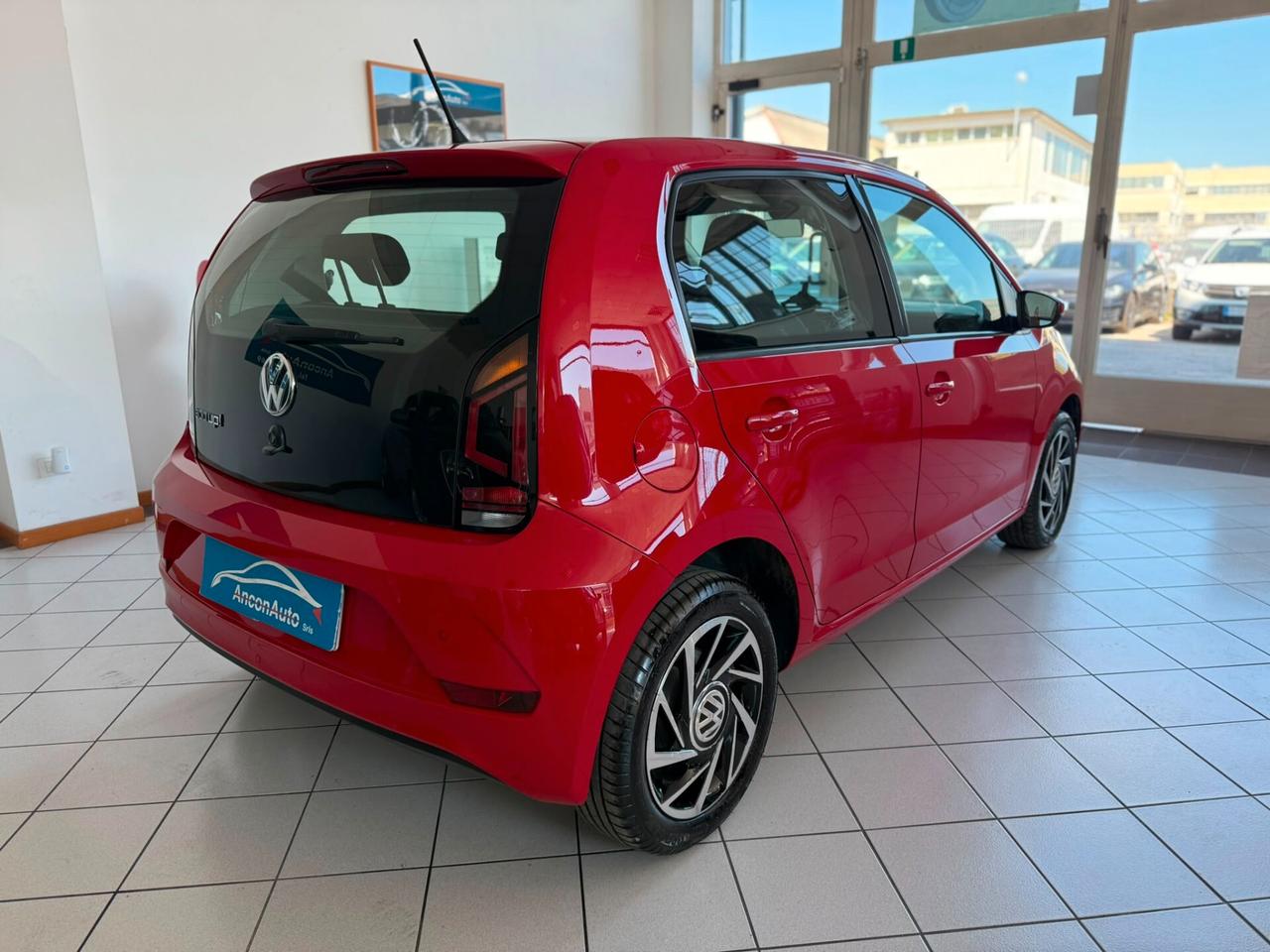 VW up! 1.0METANO X NEOPATENTATI 2019