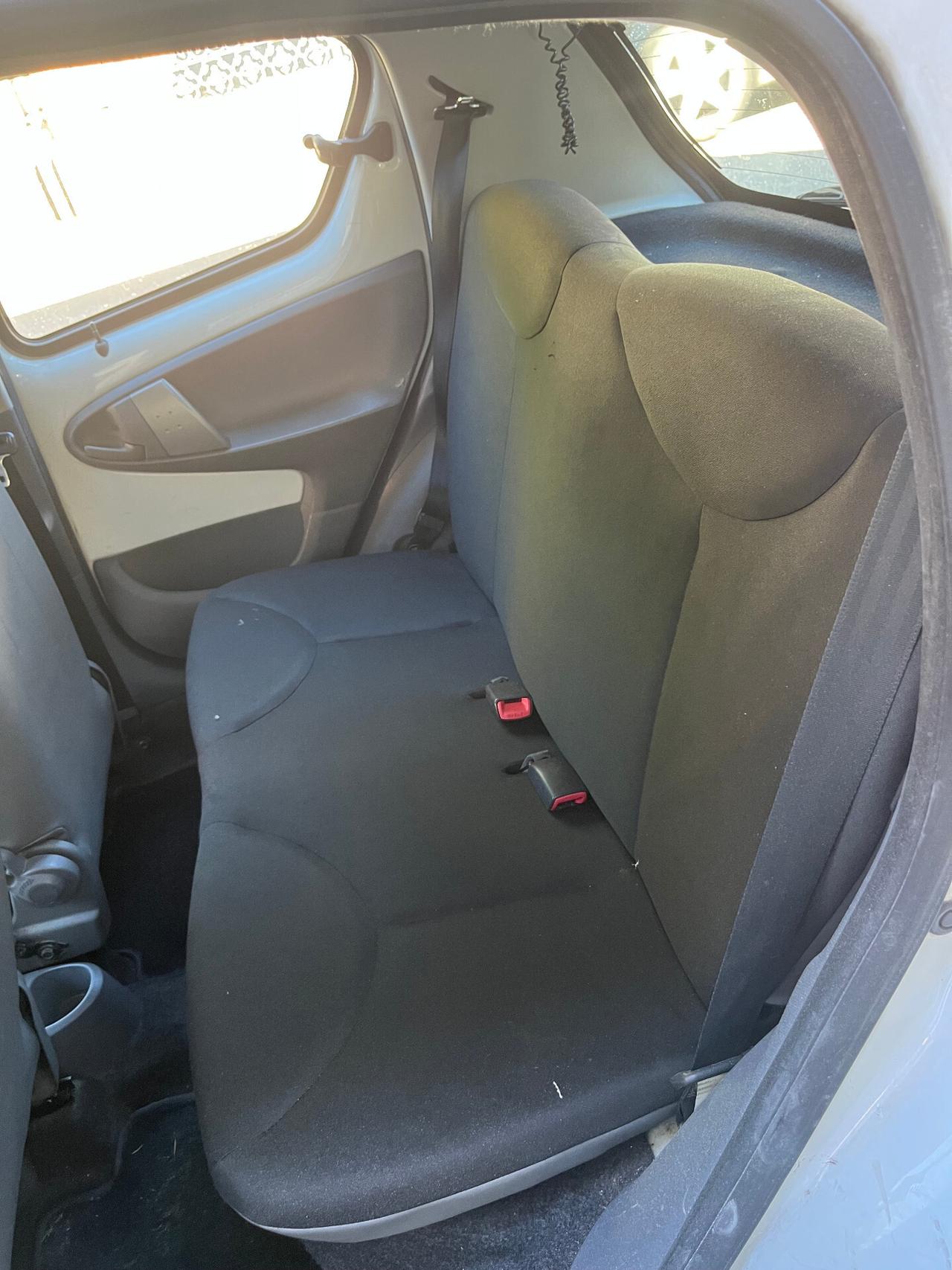 Toyota Aygo 1.0 12V VVT-i 5 porte - Anche per neopatentati