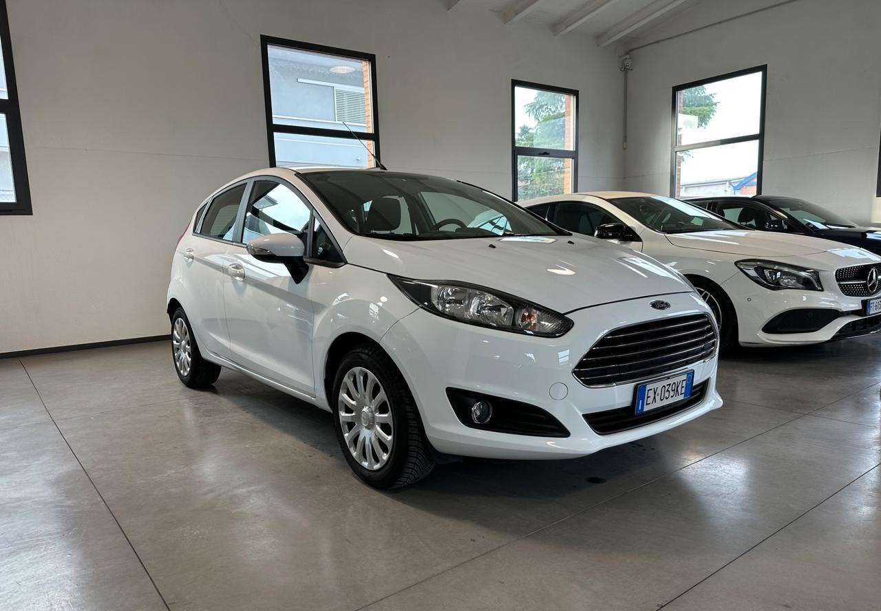 Ford Fiesta 1.2 60CV 5 porte Titanium