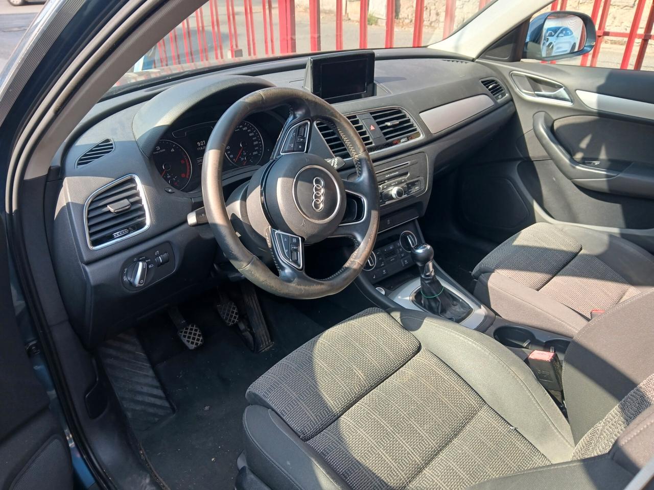 Audi Q3 2.0 TDI 150 CV Business