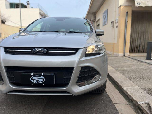 FORD Kuga 2.0TDCI 120CV Titanium