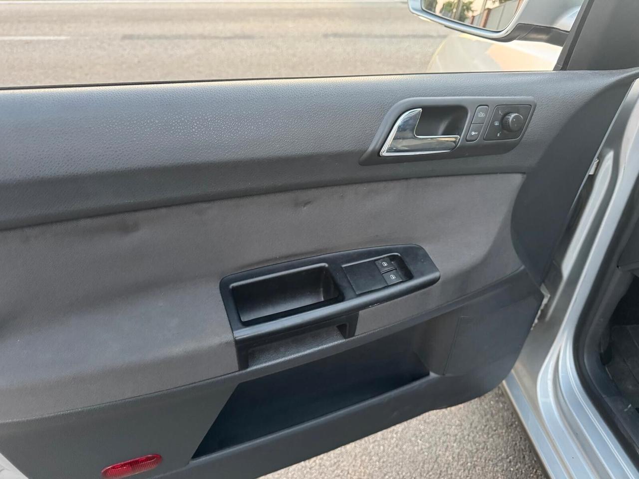 Volkswagen Polo 1.4/80CV 16V 5p. Comfort. BiFuel G