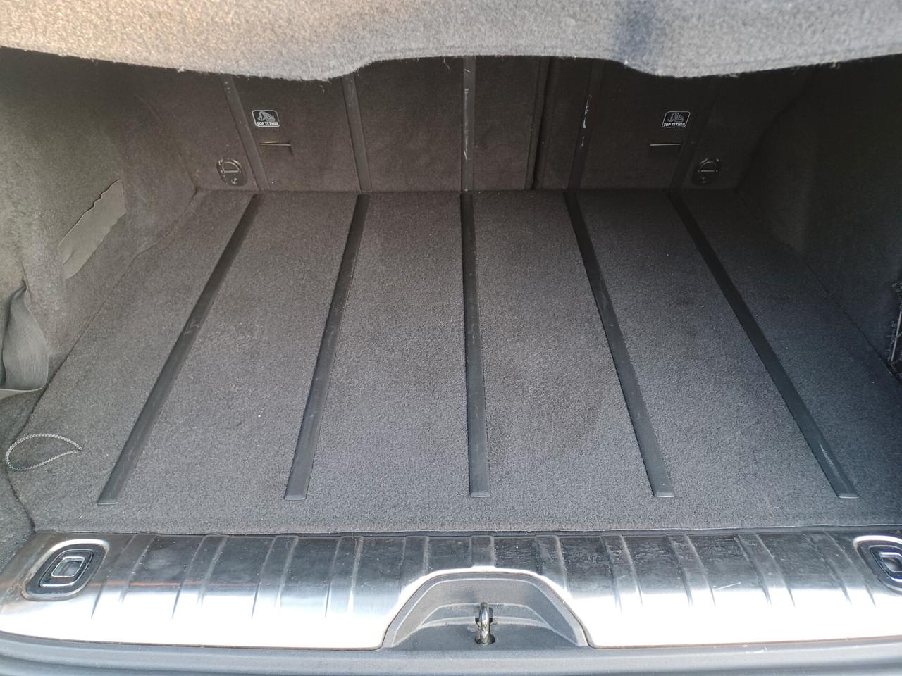 Peugeot 2008 1.6 HDI ALLURE PARI AL NUOVO