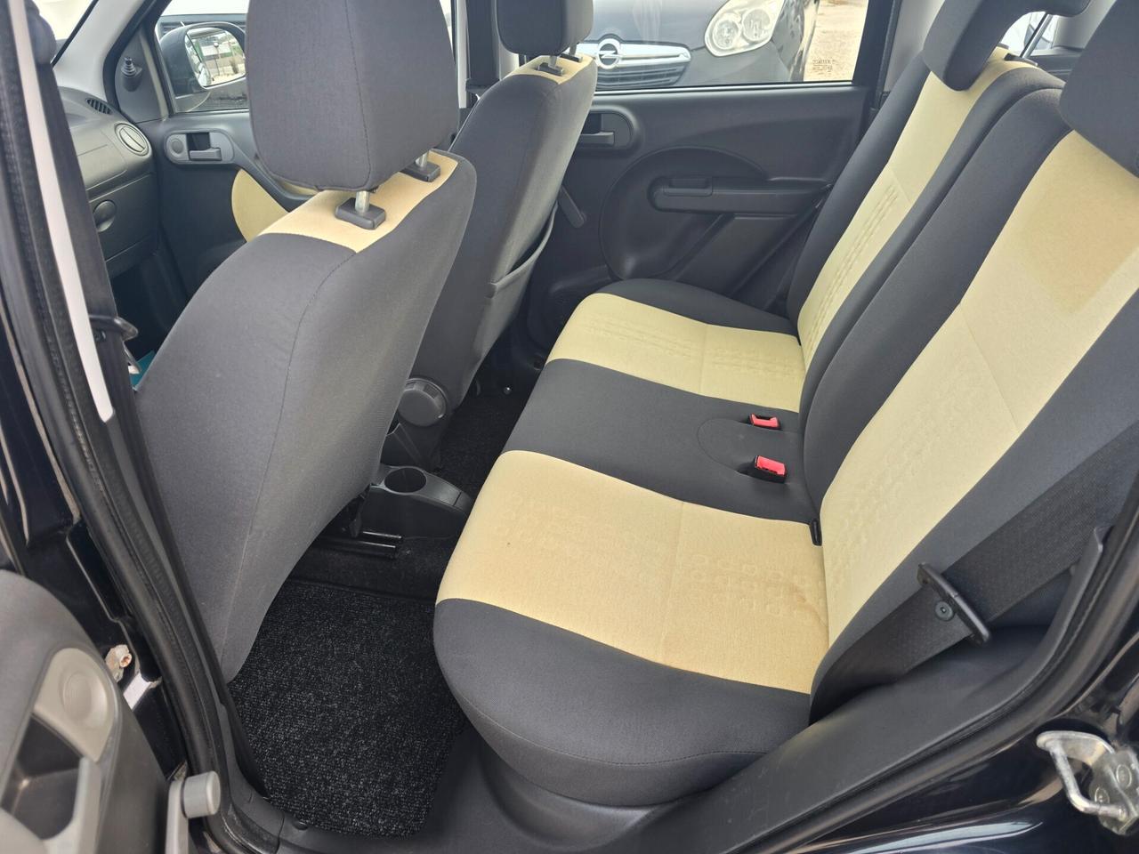 Fiat Panda 1.2 Emotion