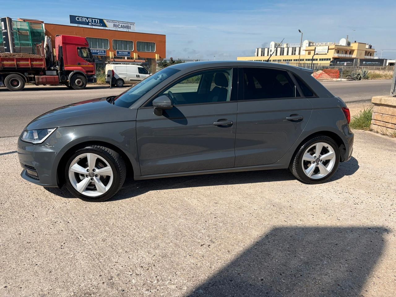 Audi A1 1.0 TFSI ultra Design