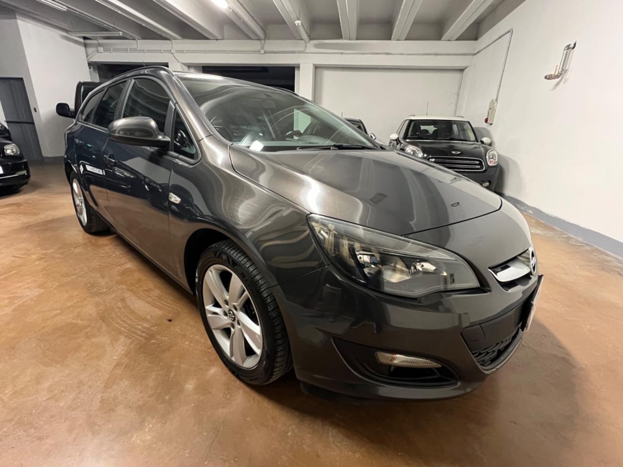 Opel Astra 1.7 CDTI 110CV Sports Tourer Elective