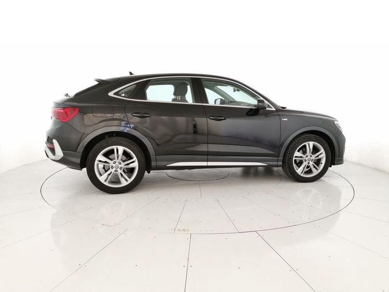 Audi Q3 Sportback 35 2.0 tdi S line edition s-tronic