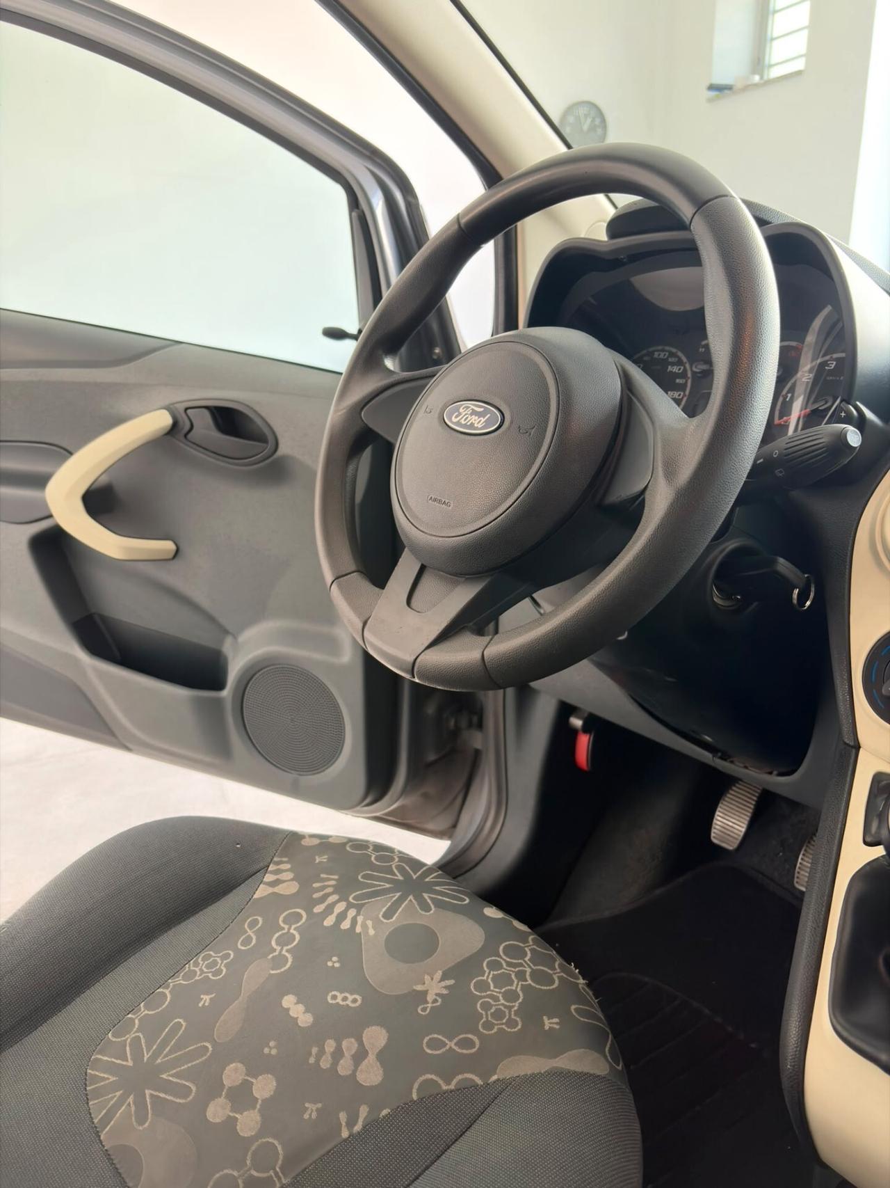 Ford Ka Ka+ 1.2 8V 69CV