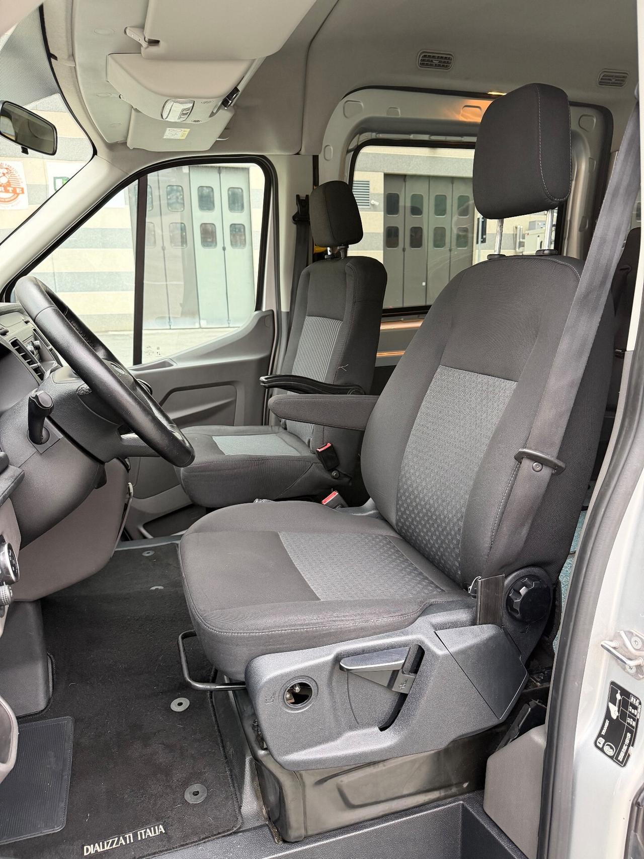 Ford Transit 330 2.0TDCi EcoBlue 130CV - EURO 6