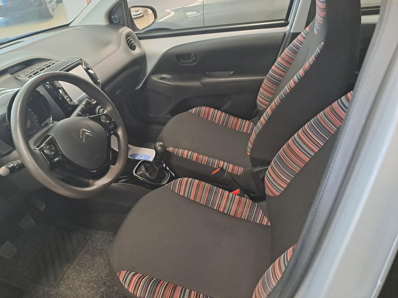 Citroen C1 VTi 72 S&S 3 porte Shine