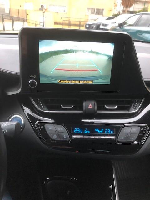 Toyota C-HR 2.0 Hybrid E-CVT Trend