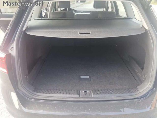 VOLKSWAGEN Passat Variant 2.0 tdi 150cv Business SCR EVO - GD114TJ