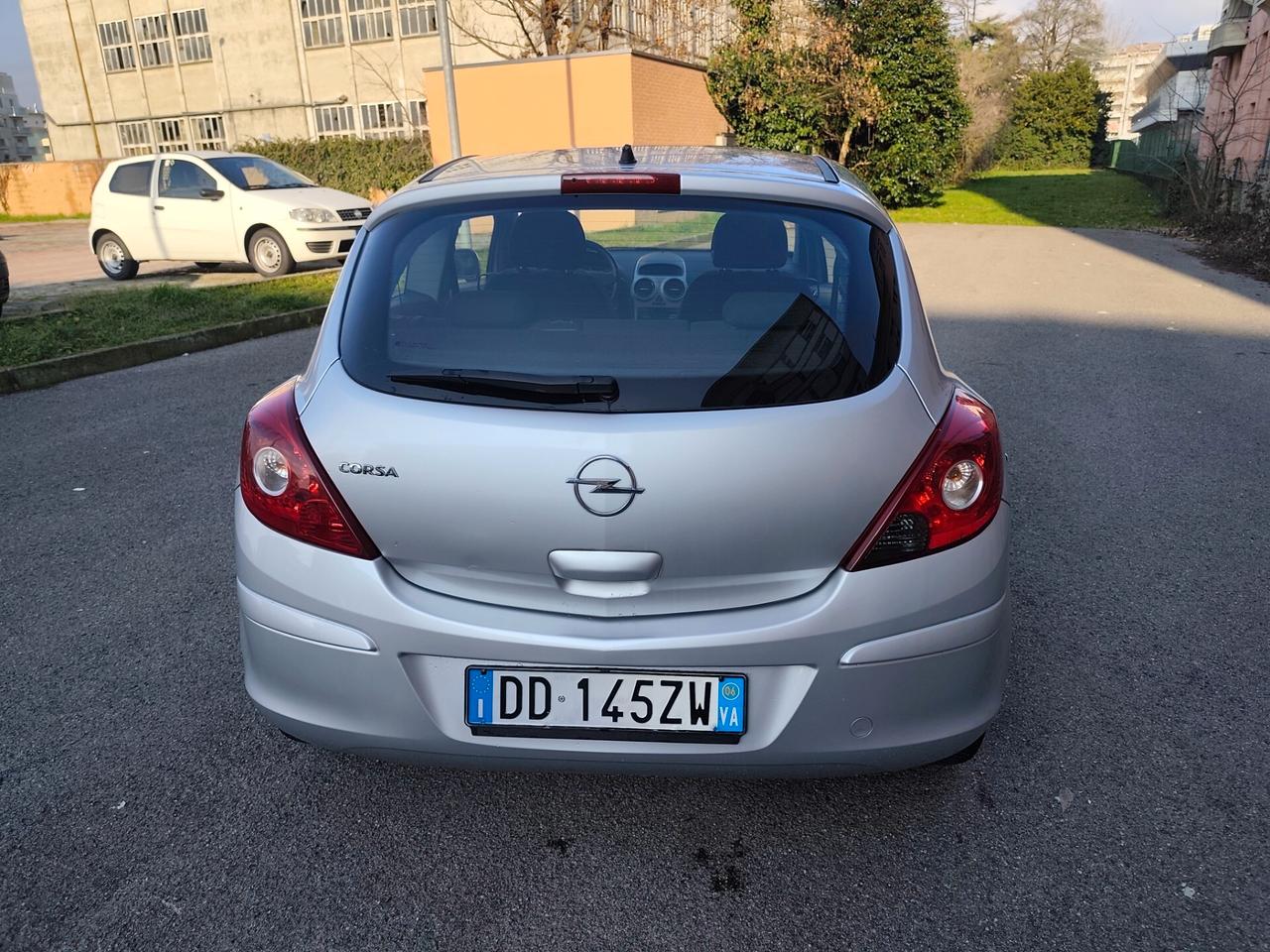 Opel Corsa 1.0 Benz euro 4 1 proprietario