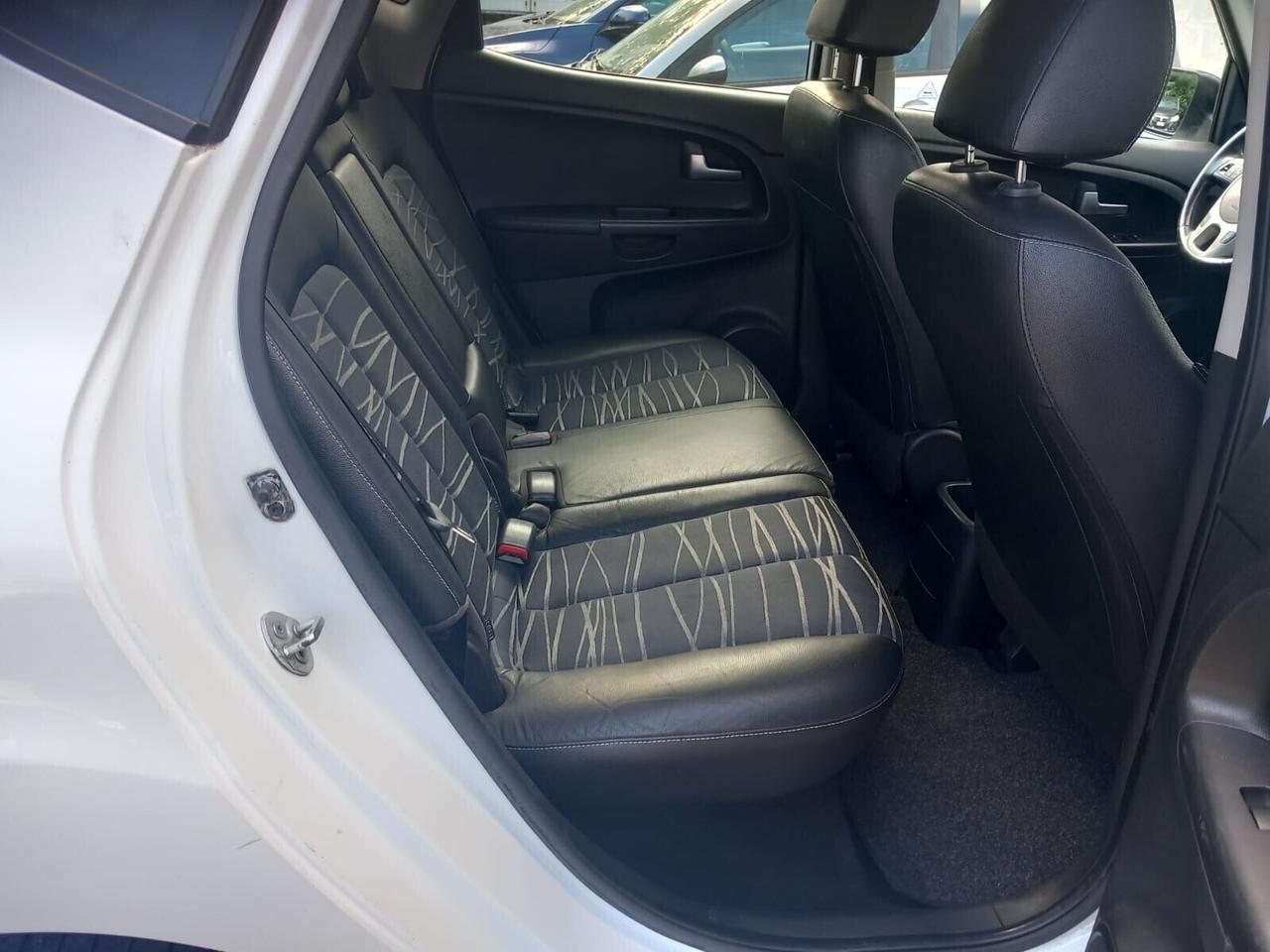 Kia Venga 1.4 GPL Cool