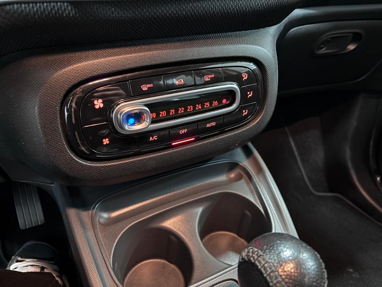 SMART FORFOUR 1.0 TWINAMIC PRIME NAVI-LED