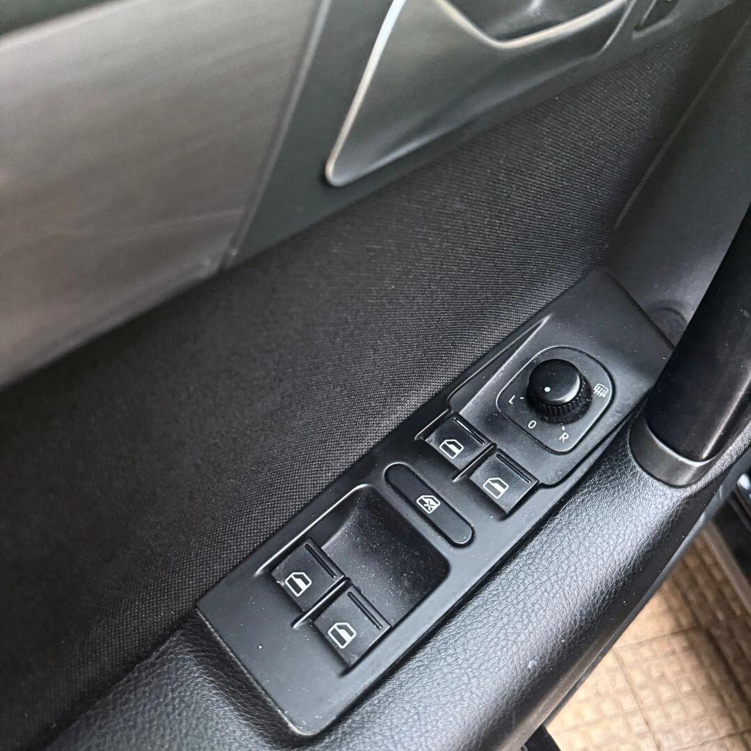 Volkswagen Passat Variant 1.6 TDI 2012