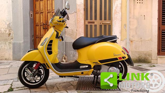 PIAGGIO Vespa GTS 300 Super Sport